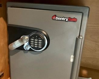 Sentry safe- keys included