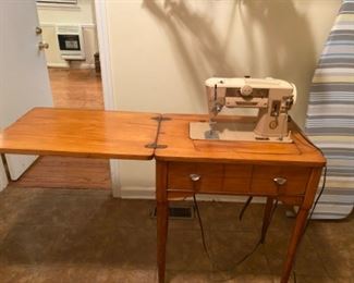 Vintage Singer 401a sewing machine with MCM table