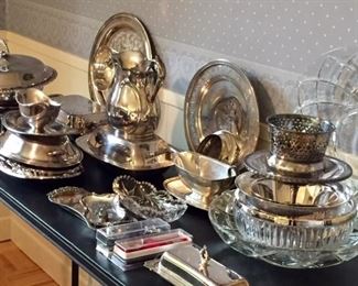 China Serving Pieces Early American Dry Sink circa 1910