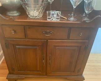 Such a Versatile Piece!