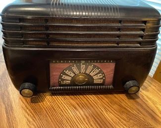 Bakelite Radio