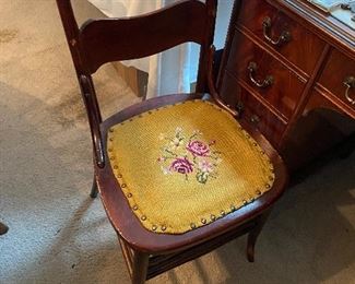 Vintage Mahogany Side Chair
