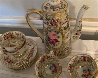 Vintage Hot Chocolate Pot Cups/Saucers as found