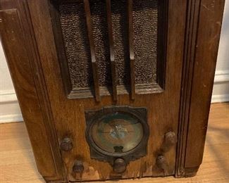 Vintage SIlvertone Broadcast Short Wave Radio Tube. AS FOUND. 