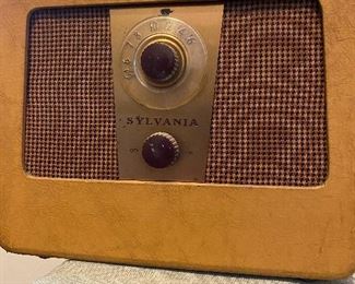Vintage Sylvania Tube Radio
