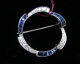 14K white gold, sapphire & diamond brooch