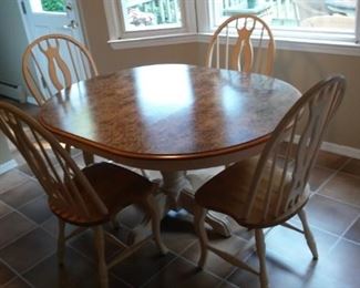 Best in Class, Canadel Kitchen Table and Six (6) Windsor Chairs, in Like New Condition, Made in Canada, was custom made for client, was purchased for $2,000. Our reasonable price $500. In perfect condition.