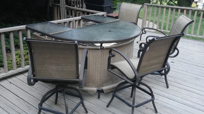 Outdoor Patio Ice Cream Bar, and 4 Custom Bar Stools,
