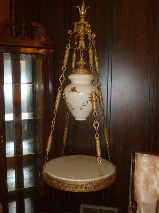 Hollywood Regency style lamp w/table..really unique!