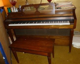 Baldwin organ..needs tlc