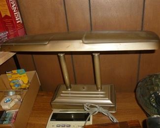vintage desk lamp