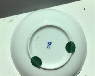 See 58 Meissen Dish $17
