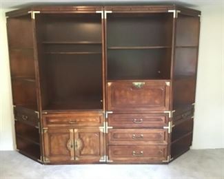 88-Barndhart 3 pc Sectional like New. 104”longx18” deep x 6 1/2 “ tall $589 ! Delivery available extra SUNDAY. TODAY. taking Appointments from 830 to 1130 text or call anytime 314 494 7222