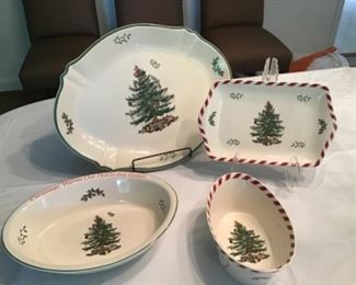 134-Spode Xmas Platter Bowls $10 each no chips
