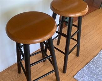 Kitchen barstools 