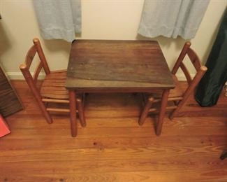 Children's table and chairs