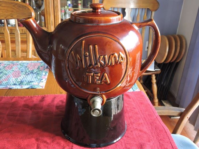 Wilkens Tea Restaurant Dining Room Tea Dispenser