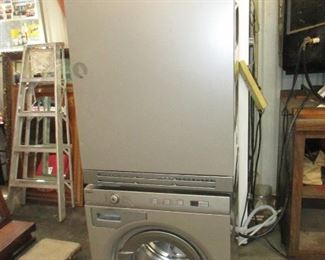 ASKO STACKING WASHER & DRYER