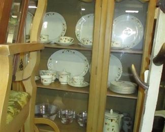 JEWEL TEA AUTUMN LEAF CHINA