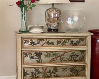 3-drawer chest with tropical foliage