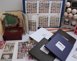 Vintage Baseball Cards, Sets, Photographs, Newspapers, Signed 500 Home Run Club Baseballs