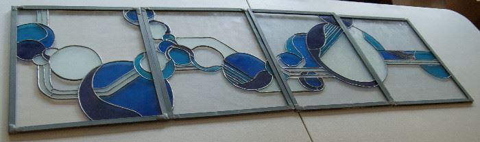 Frank Lloyd Wright Reproductions Four Panel Glass, beautiful