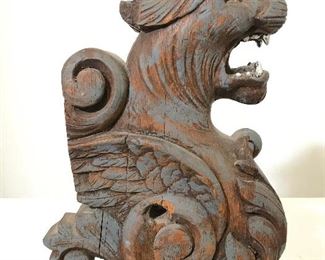 Vintage Carved Wooden Shedu Banister Ornament