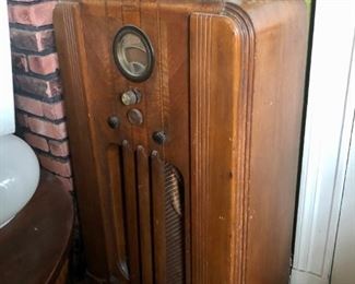 Antique Radio deco