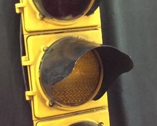 3 LAMP STREET STOP LIGHT