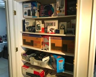 Yamaha
Logitech
Rca
Hp
Grundig
Timex
Tracer
Toshiba