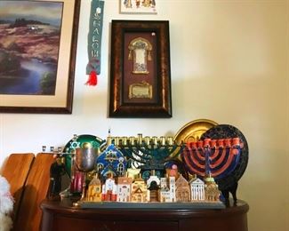 Menorah
Mid century modern chair
