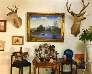Taxidermy deer
Deer mount
Kachina 