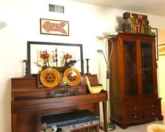 Piano
Gun cabinet
Vintage model ship 