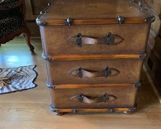 Thomas Alexander leather luggage chest