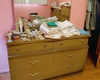 mid century 6 drawer dresser and mirror