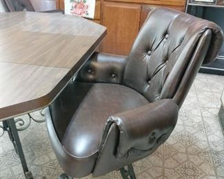 4 vinyl tufted dining chairs