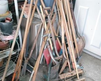 gardening tools