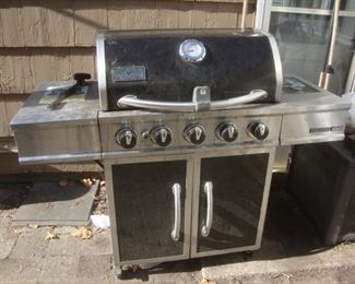 Grillmaster executive series grill