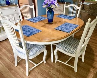 Thomasville table w/ 6 chairs