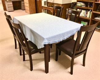 Table & chairs