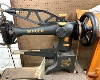 Singer Machine base for Singer leather machine