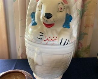 Bunny cookie jar