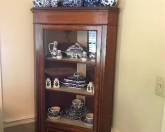 Chinese blue ware...lots to choose from!