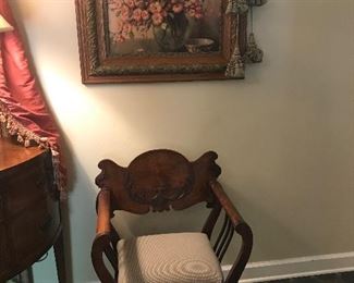 Mint condition Victorian parlor chair.