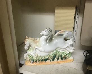 Jumping horses TV Lamp