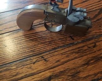Dunhill Tinder Pistol