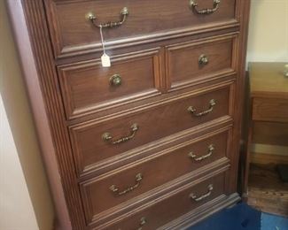Broyhill  Chester of Drawers
