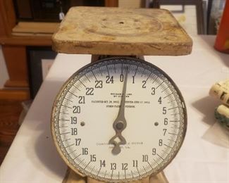 Vintage Scales