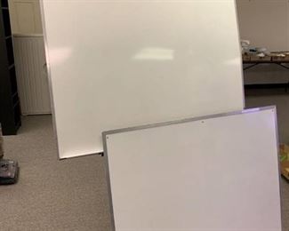Adjustable easel with two white boards