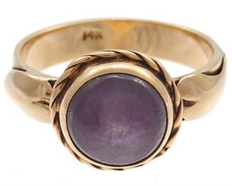 Lot 40 Star Ruby, 14k Yellow Gold Ring